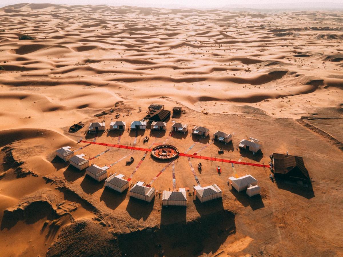 Desert Luxury Camp 메르주가 외부 사진